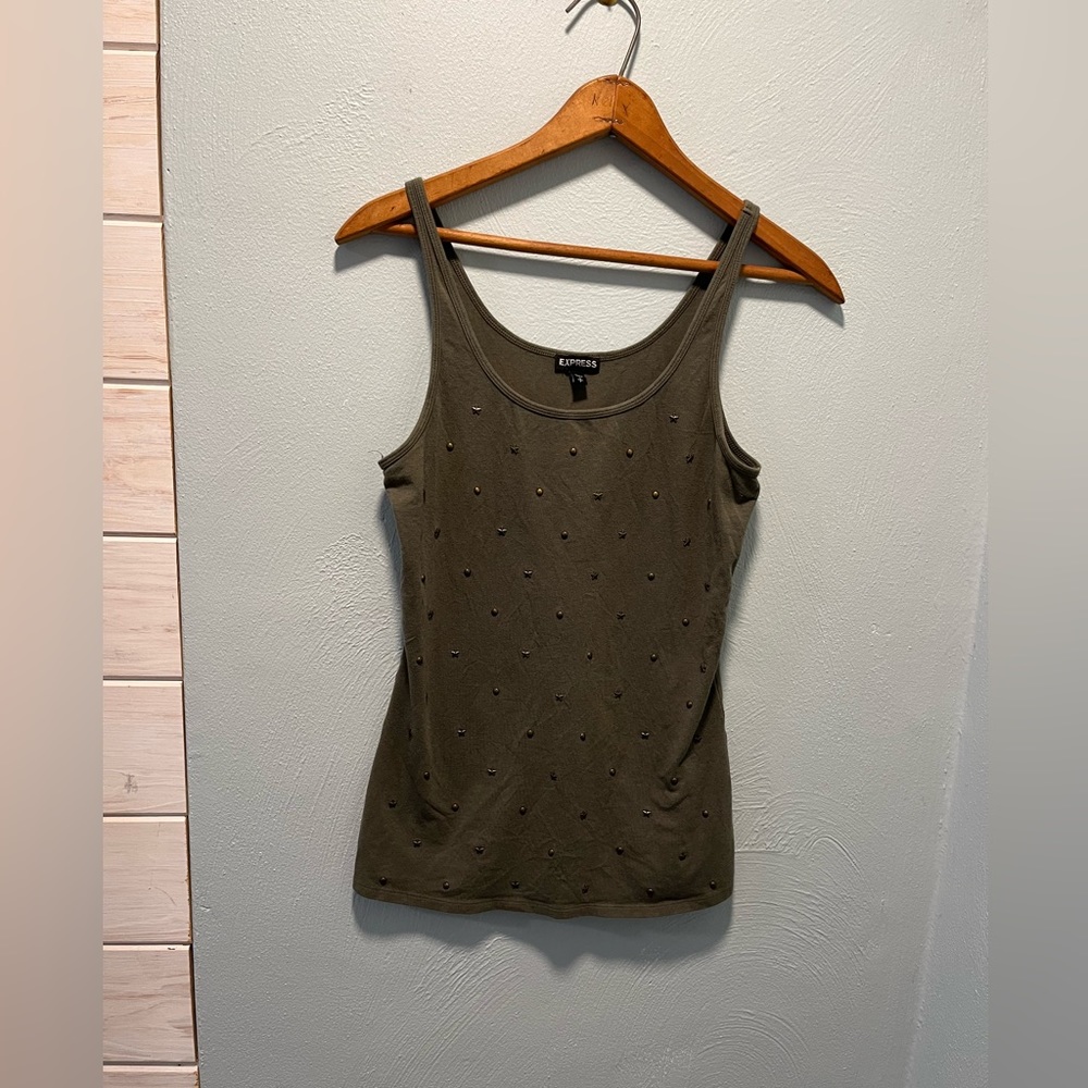 Studded Express tank , small
